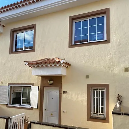 Casa Dom wakacyjny Chayofa